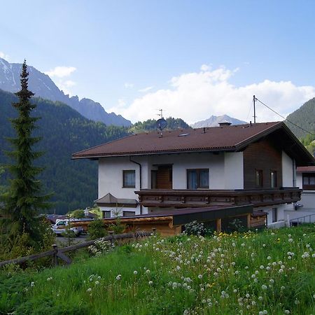 Ferienhaus Peter Spoettl Nauders Luaran gambar