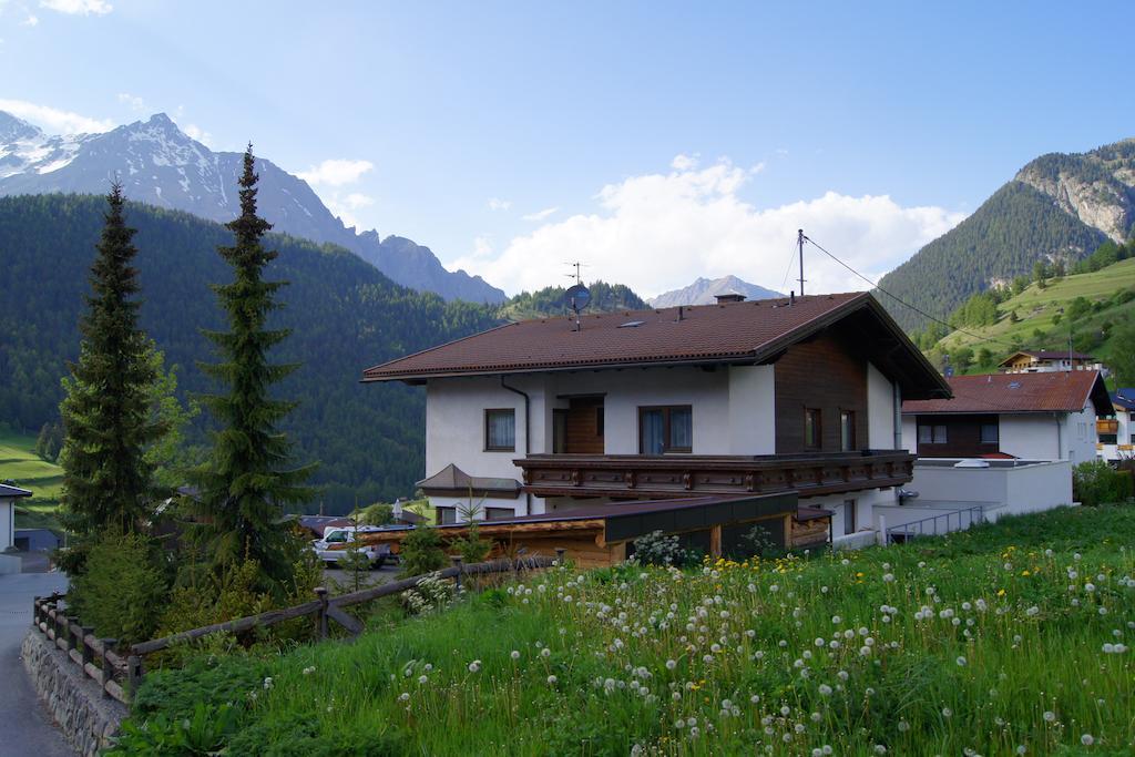 Ferienhaus Peter Spoettl Nauders Luaran gambar